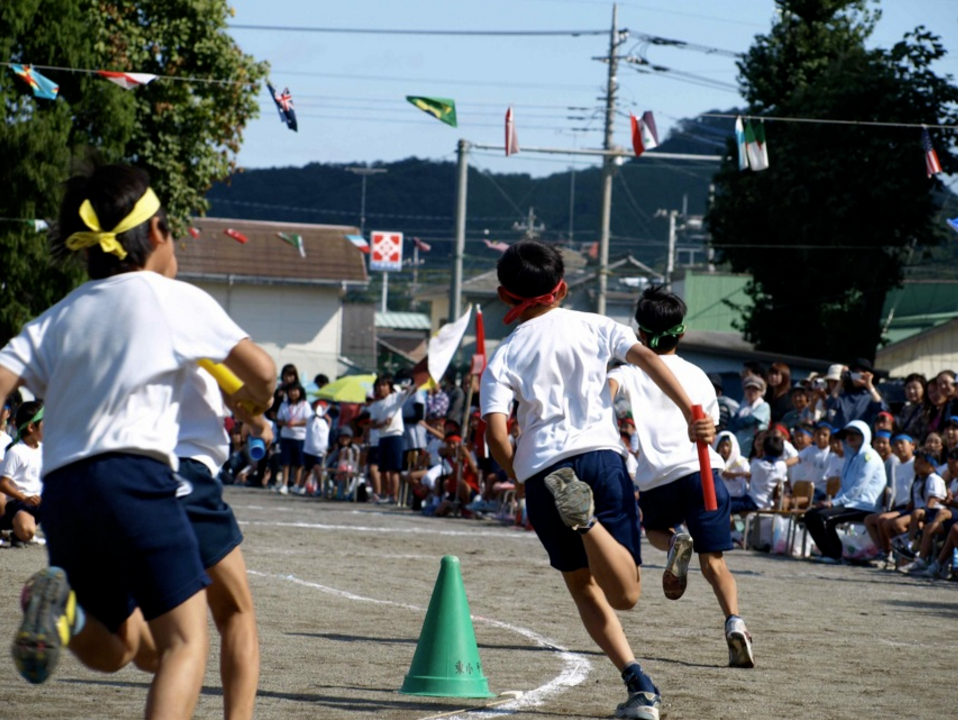 運動会のリレーを攻略 速く走るコツつかんでヒーローに はてなスッキリ