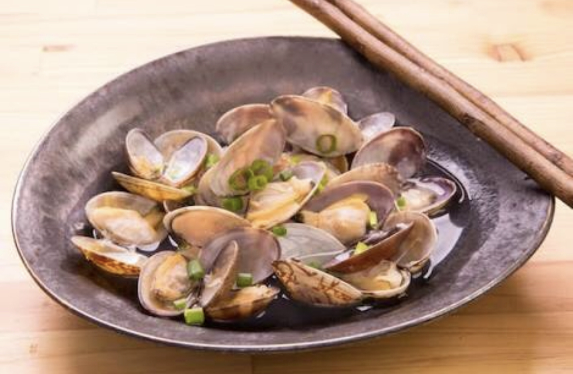 あさりの酒蒸しは子供が食べてもいいの 何歳から食べられる はてなスッキリ