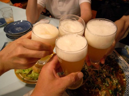 生ビールを何杯飲んだら酔う 酒豪の基準とは はてなスッキリ 生ビールを何杯飲んだら酔う 酒豪の基準とは はてなスッキリ